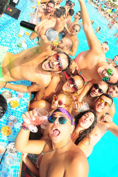 The Sunday Club at Cyan